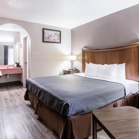 Econo Lodge Gainesville Ngoại thất bức ảnh