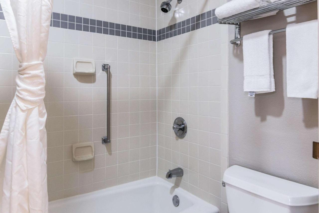 Econo Lodge Gainesville Ngoại thất bức ảnh